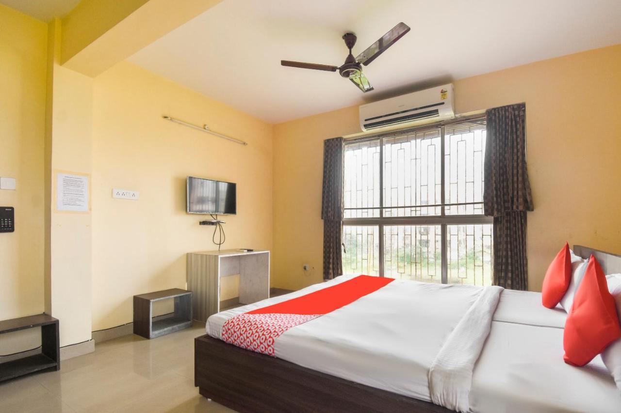 Oyo 8125 Orchid Inn Kolkata Bagian luar foto