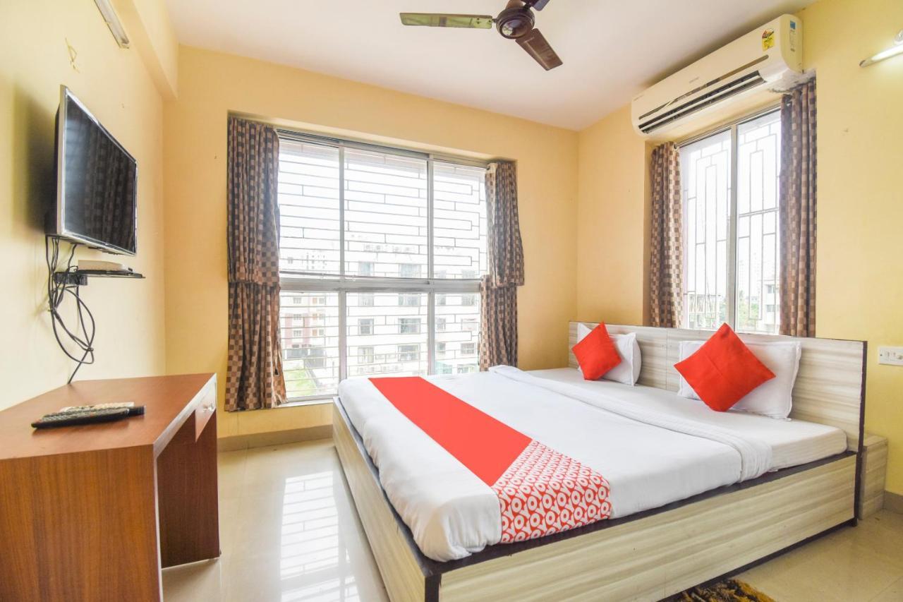 Oyo 8125 Orchid Inn Kolkata Bagian luar foto