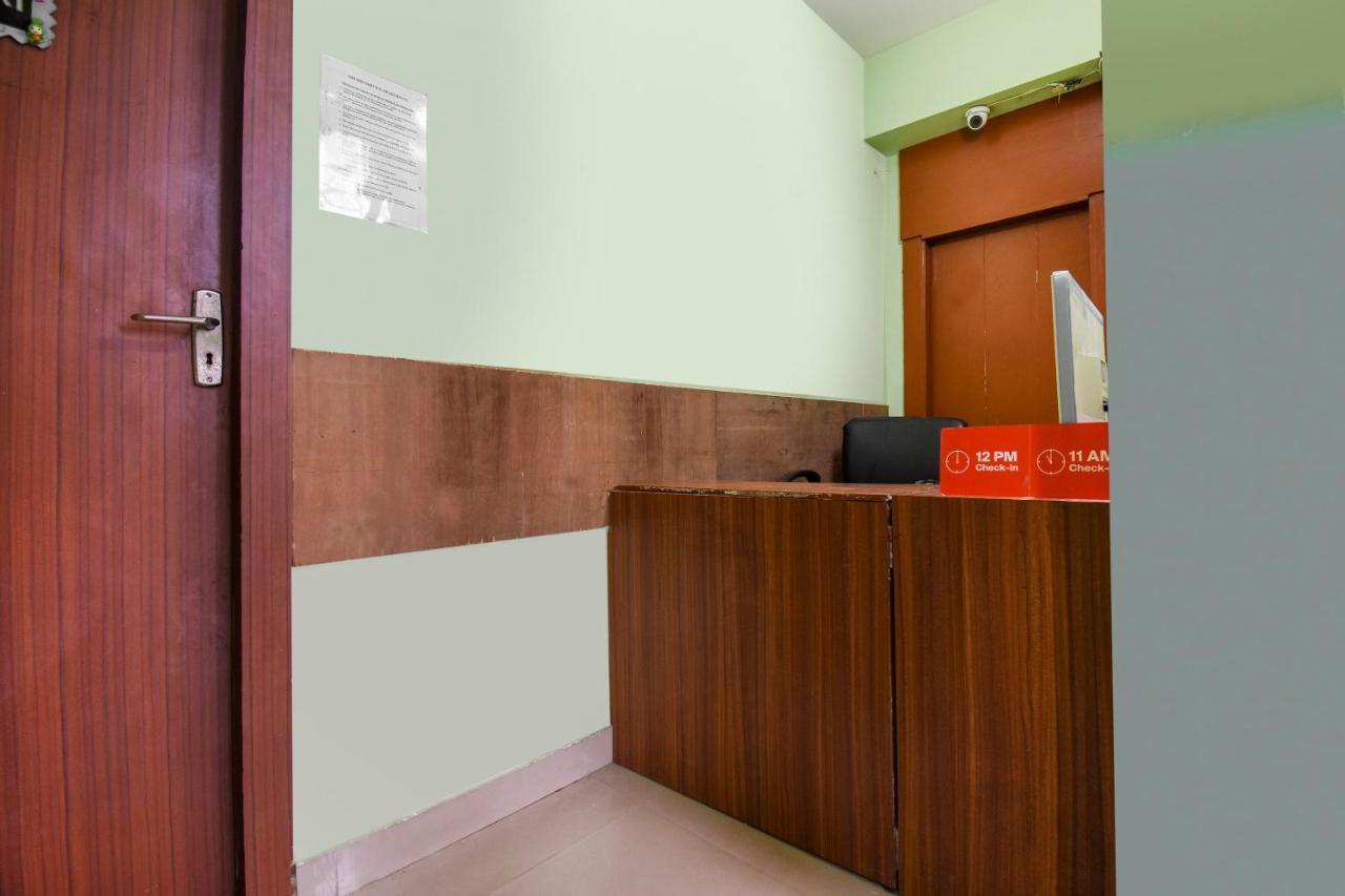 Oyo 8125 Orchid Inn Kolkata Bagian luar foto