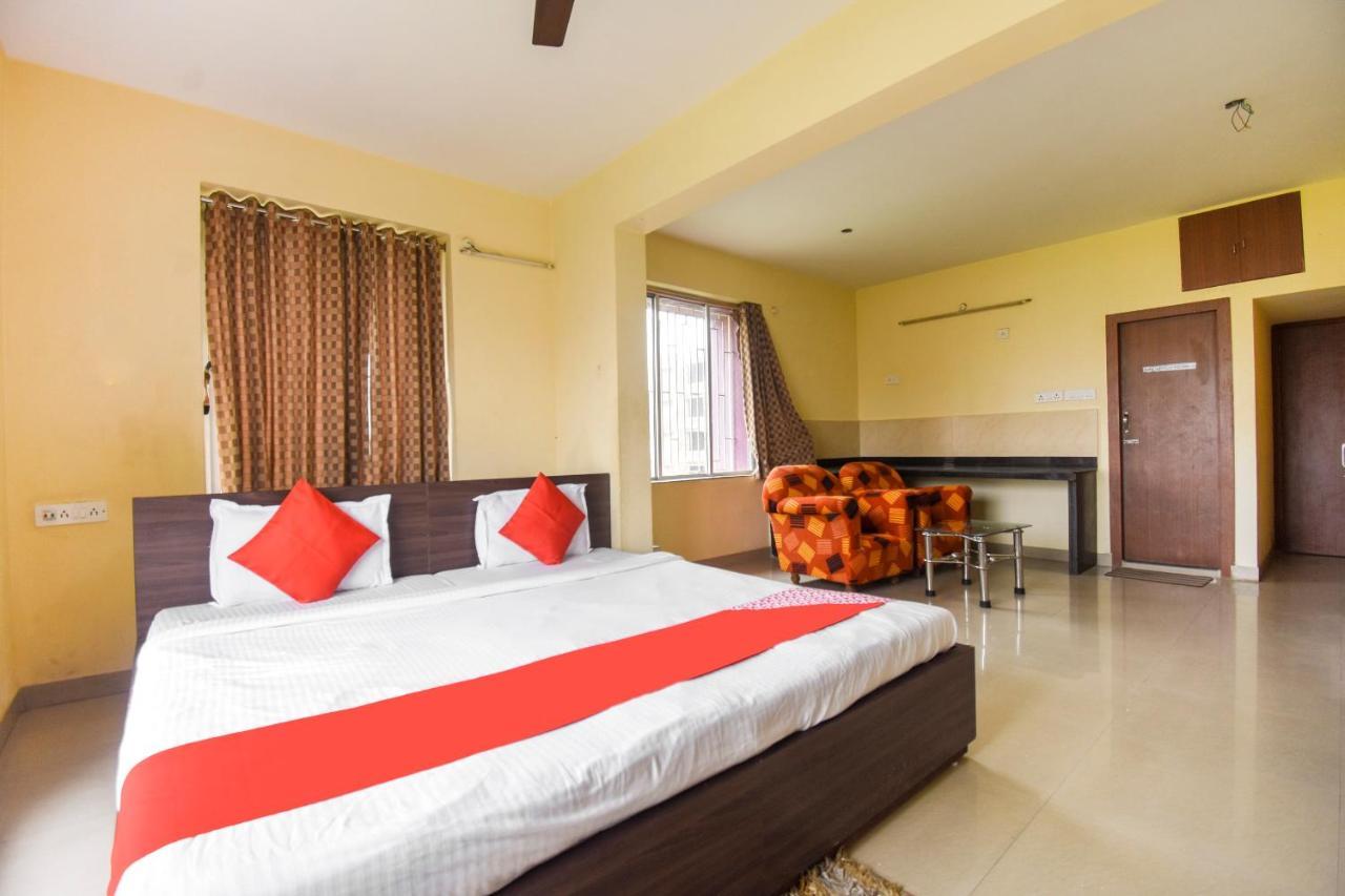 Oyo 8125 Orchid Inn Kolkata Bagian luar foto