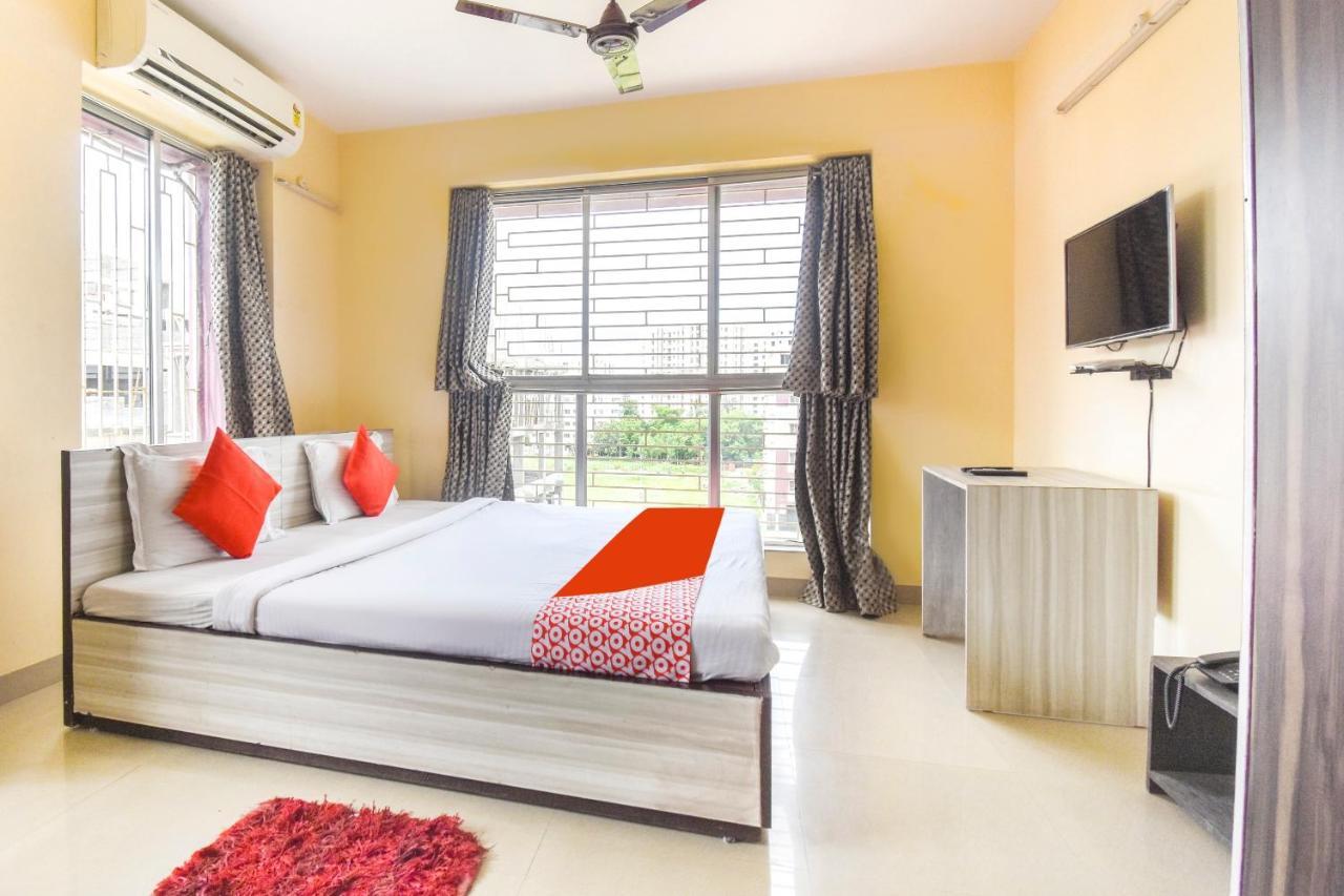 Oyo 8125 Orchid Inn Kolkata Bagian luar foto